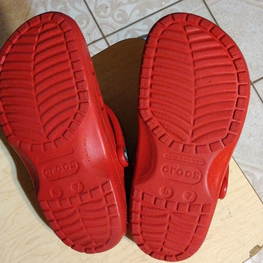 Red Crocs - Picture 2 of 2